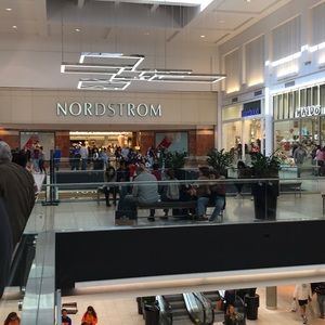 Meet your Posher, An